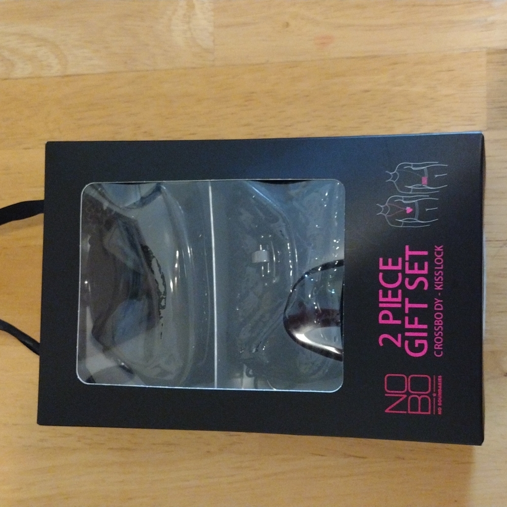 Two Piece Gift Set Cross Body kiss lock NOBO NO BOUNDARIES
